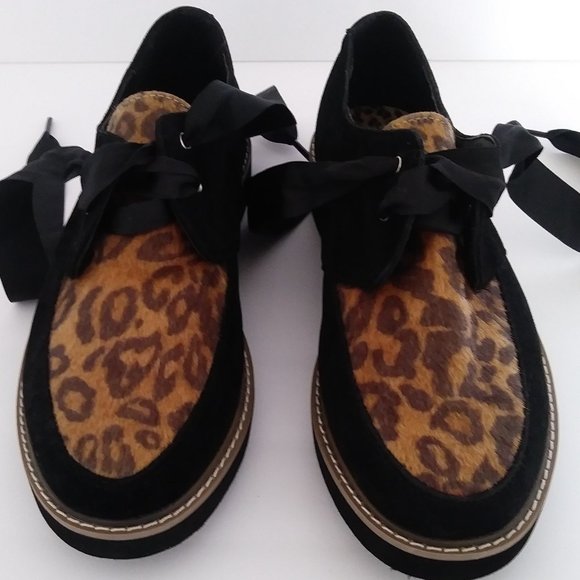 Black & Leopard Shoes - Size 8 - Picture 2 of 11